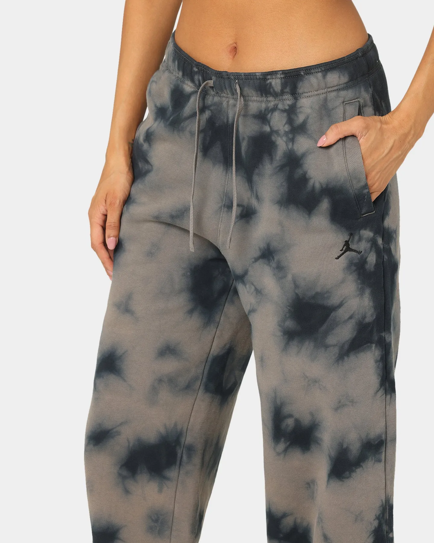 Jordan Women's Heritage Fleece Printed Pants Olive Grey/Black