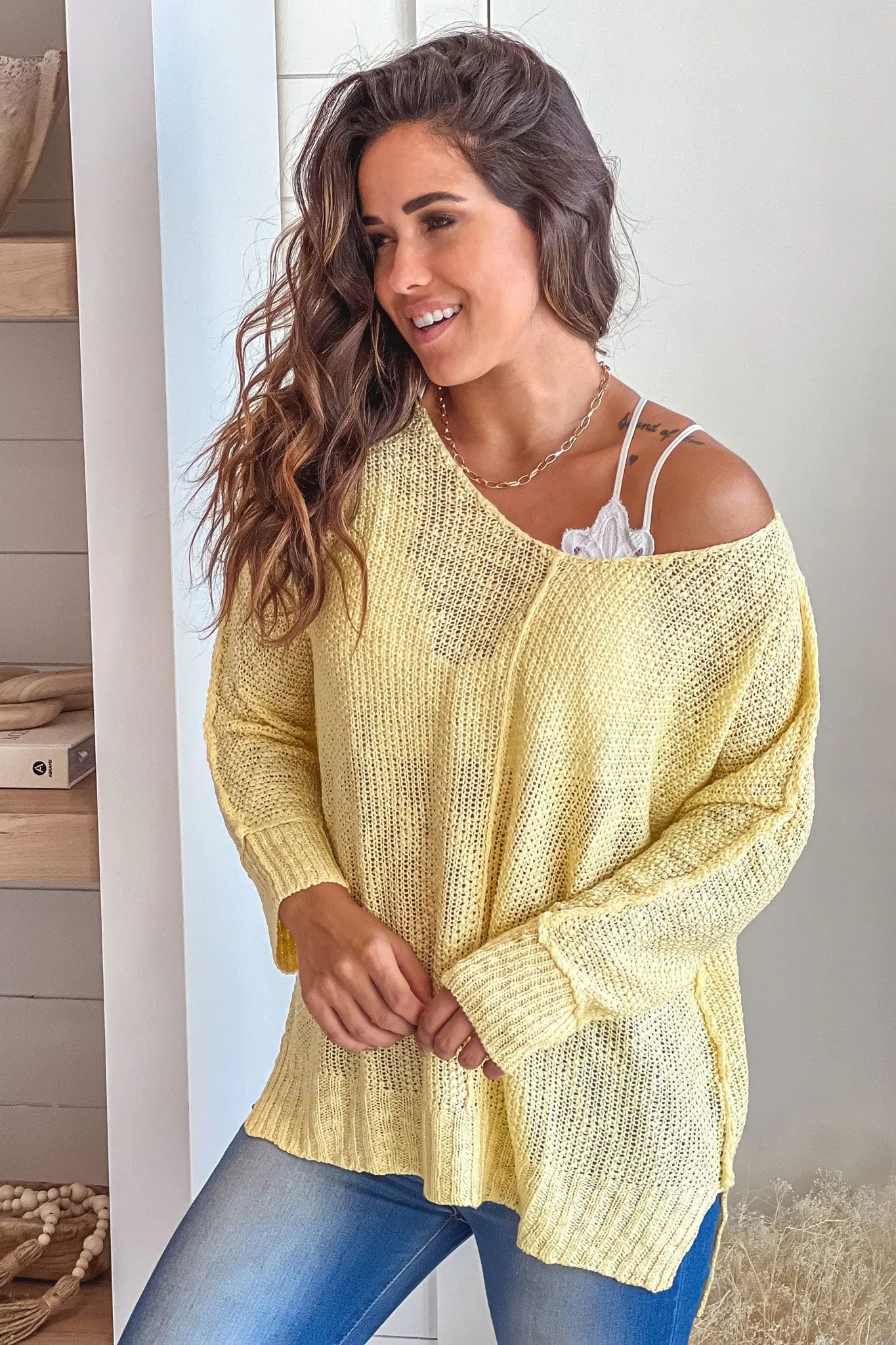 Mellon V-Neck Knit Top With Long Sleeves